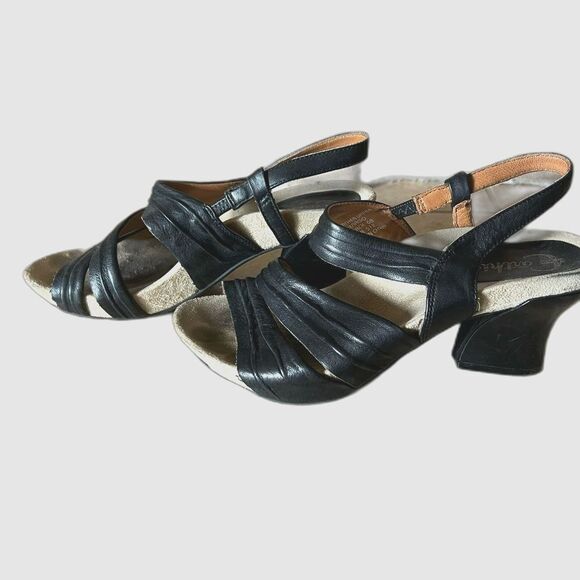 Earthies Shoes - Picture 8 of 11